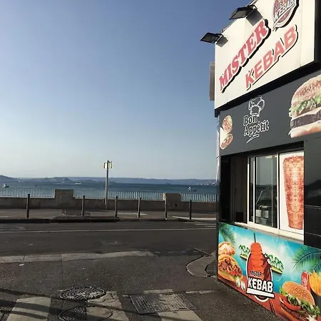 A 20 Metres De La Avec Balcon Apartment